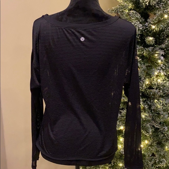 Lululemon Longsleeve Top - Picture 3 of 3